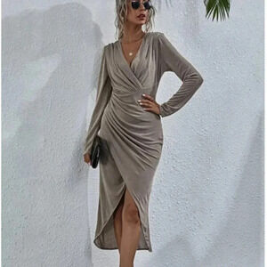 ❤️ 2 for $20 Surplice Neck  Ruched Dress❤️